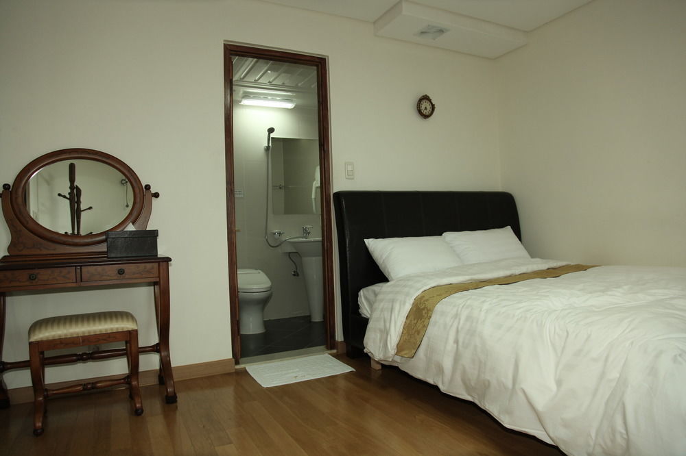 Tisland Resort Taeryun-dong Buitenkant foto